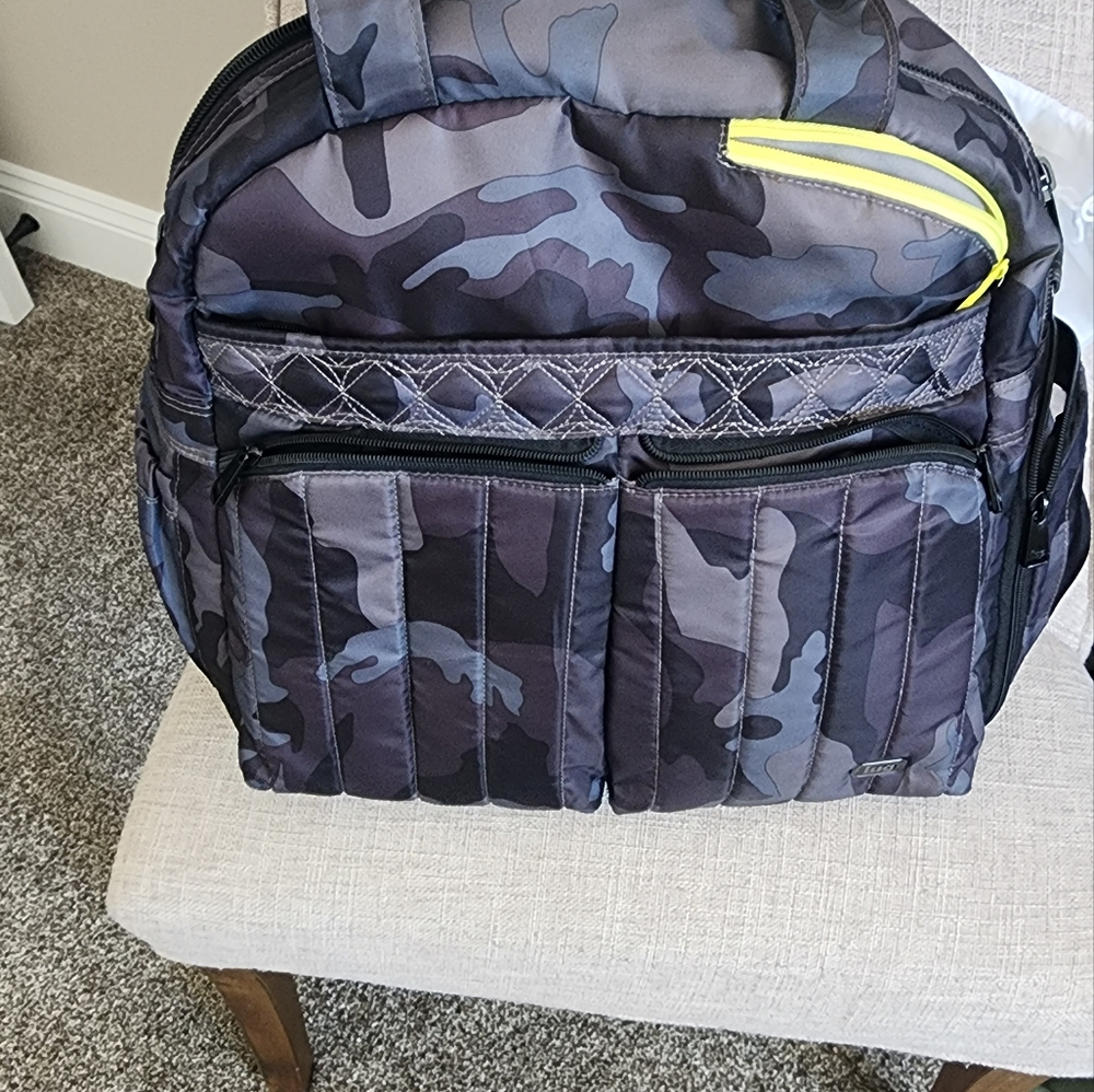 LUG Boxer